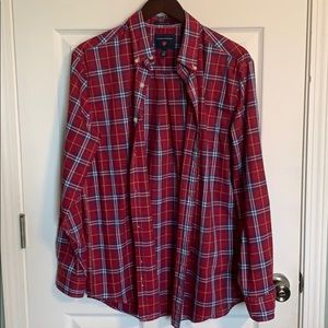 Men’s red and blue plaid dress button up shirt